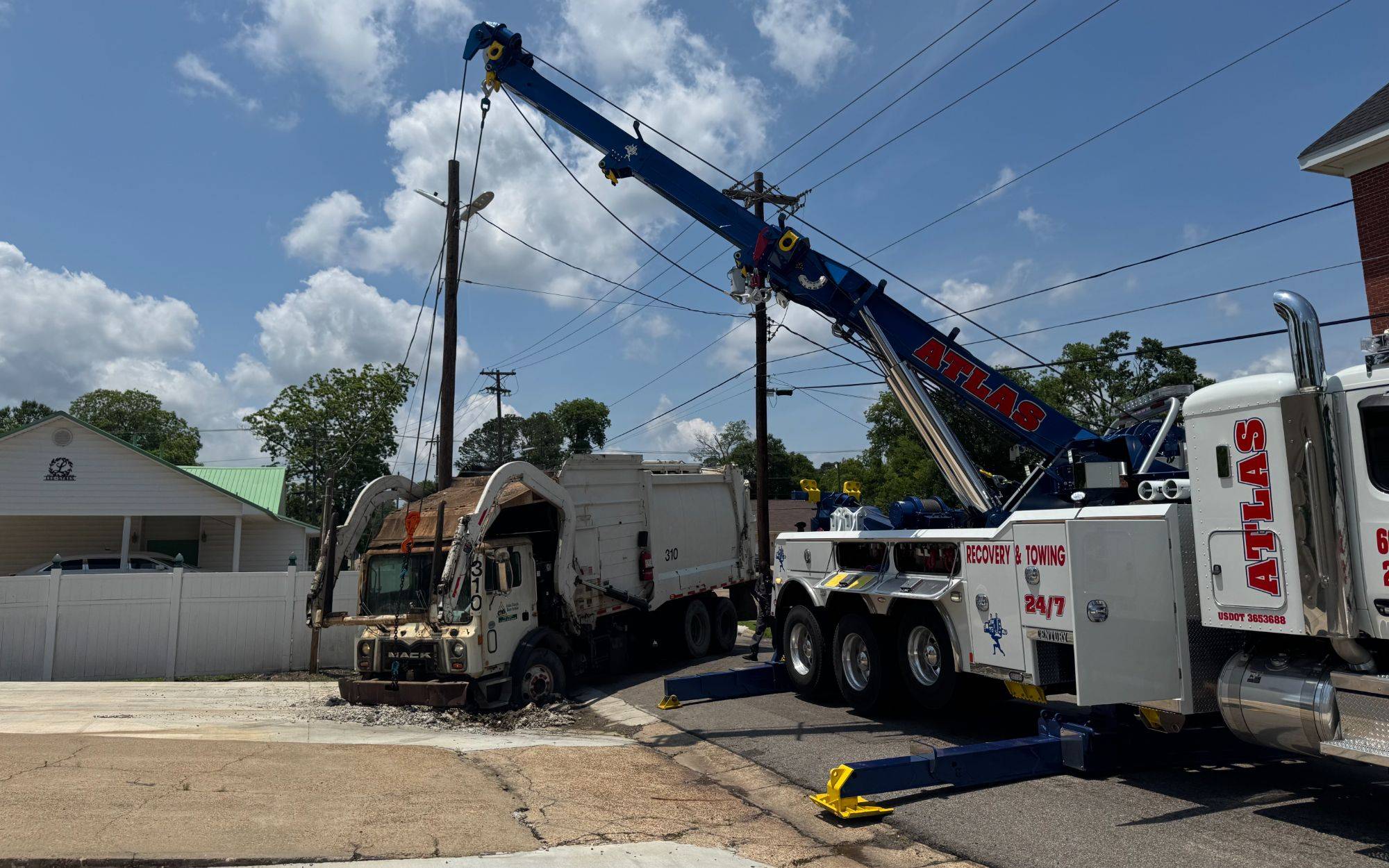 Atlas Recovery & Towing (41)